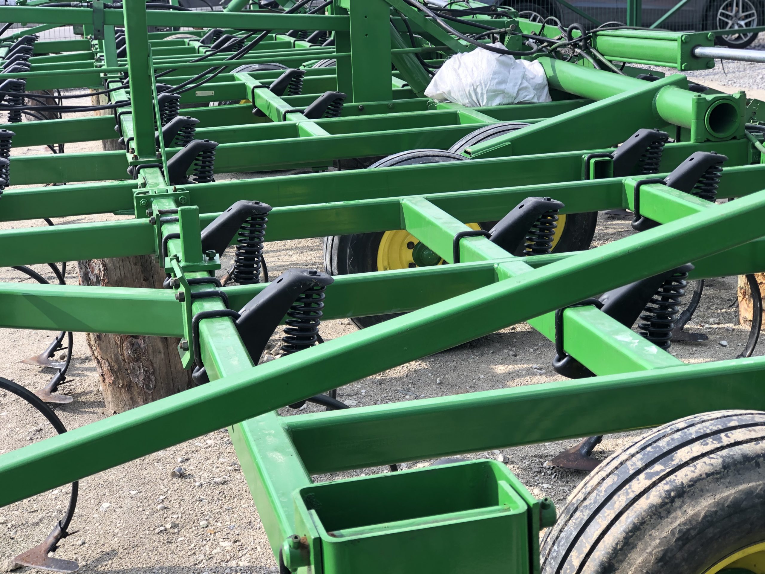 Культиватор John Deere 980 — изображение 5